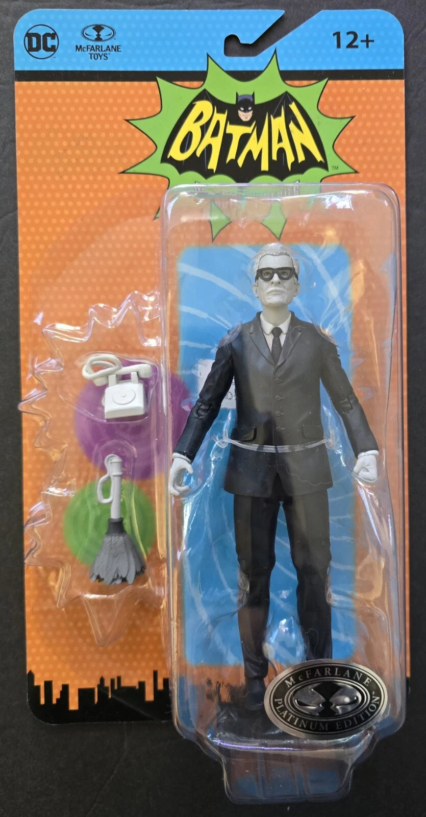 Alfred Pennyworth – Batman 1966 Classic TV Series McFarlane Toys DC Retro 6" Action Figure