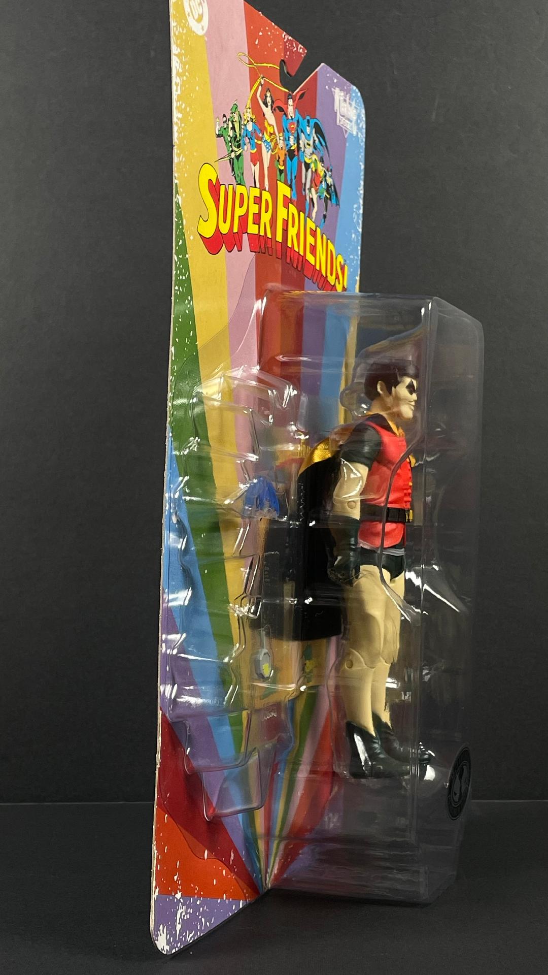 Super Friends Robin – Platinum Edition (Chase Variant) by McFarlane Toys