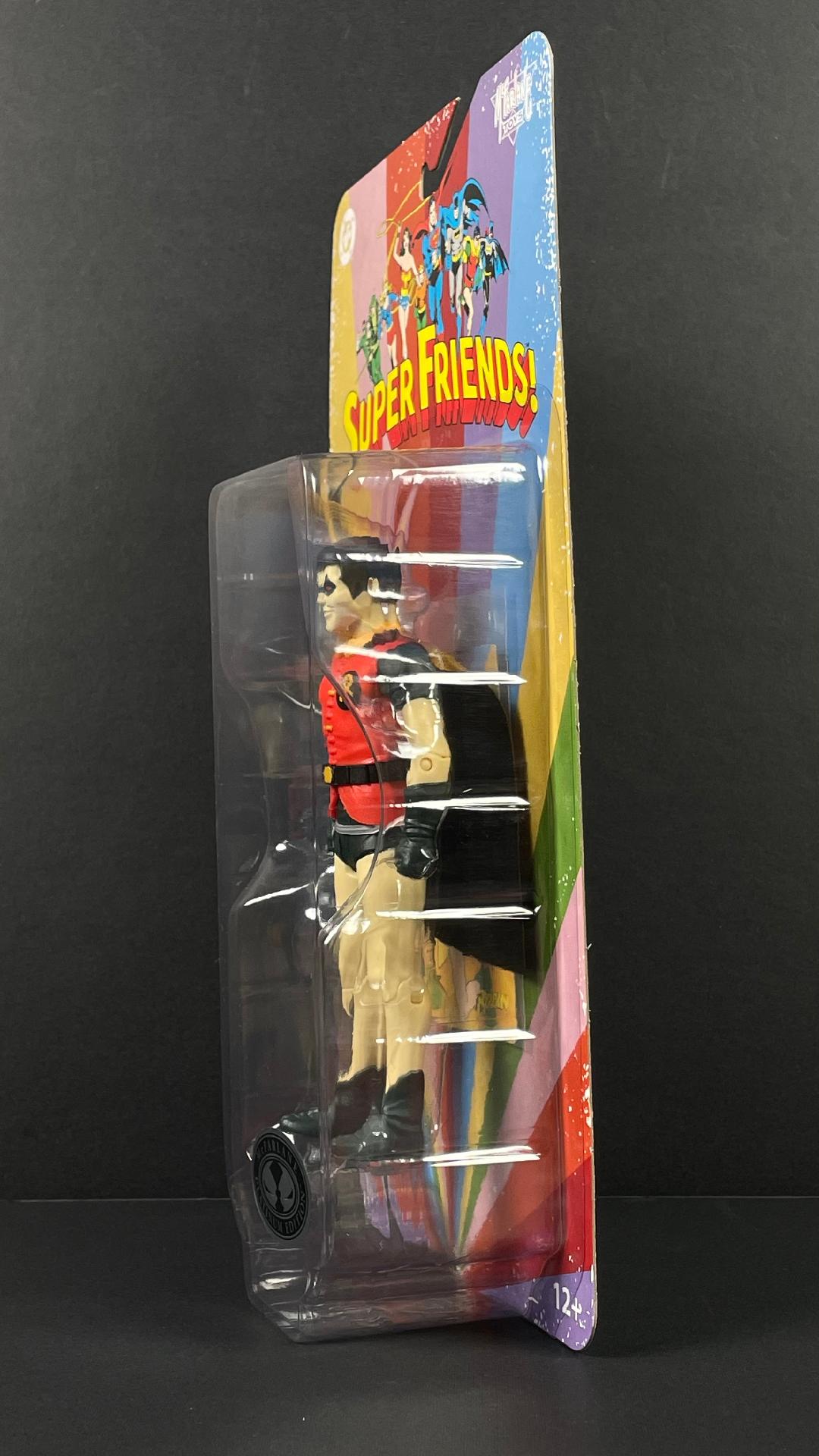 Super Friends Robin – Platinum Edition (Chase Variant) by McFarlane Toys